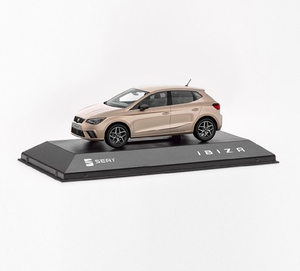 SEAT Ibiza 1:43, Mystic Magenta